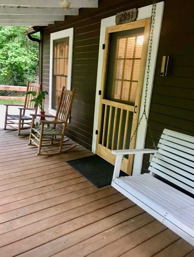 Photo - 1/1 Tiny house on the creek