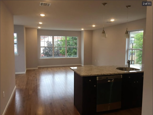 Photo - 196 Hunterdon St Unit 3