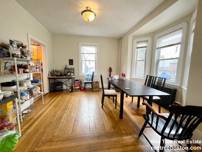 Photo - 5 Murdock Ter Unidad 5