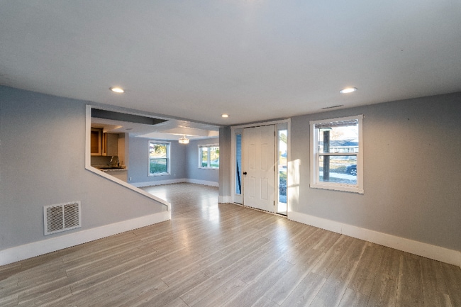 Photo - 308 N Harrison St