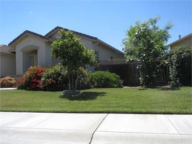 4 Bedrooms 2 bath home in Wild Horse Commu... - 4 Bedrooms 2 bath home in Wild Horse Commu...