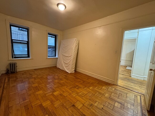 Photo - 377 Montgomery St Unit 1
