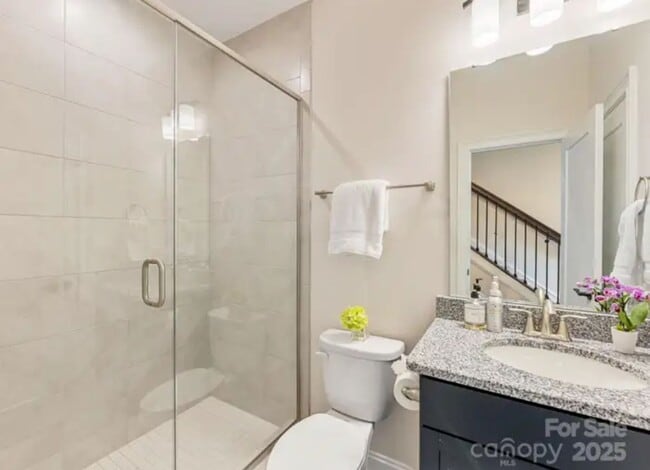 Photo - 5018 Harrowsmith Ln