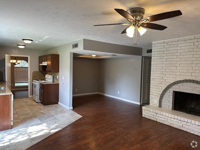 Building Photo - 5033 Crutchberry Pl Rental