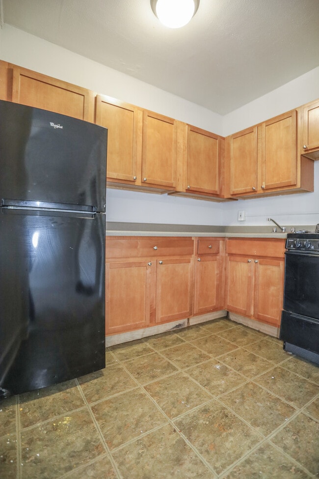 Building Photo - 5210 S Woodlawn Ave