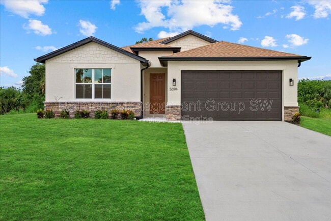 Building Photo - 1415 Nackman Rd