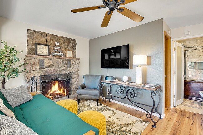 Photo - 185 Sioux Trail