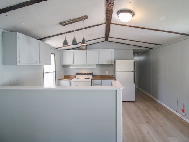 Photo - Updated Country Home Just Minutes from Fay...
