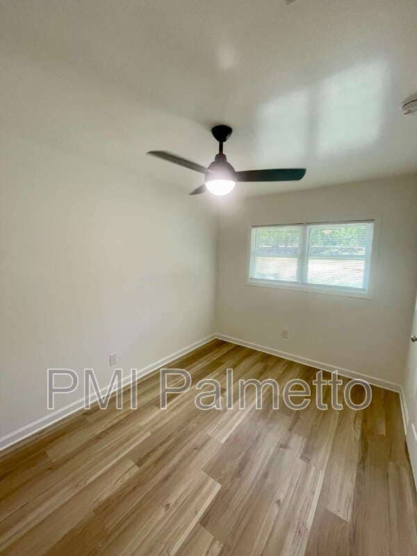 Photo - 2282 Old Camden Rd