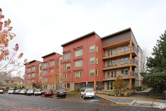 The Charleston Apartments - The Charleston Apartments