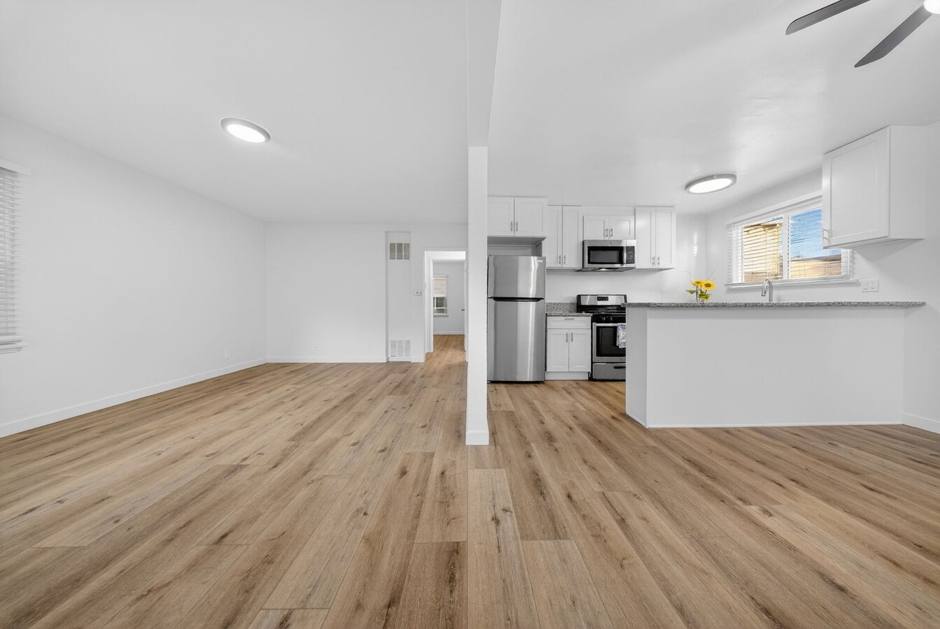 Photo - 11320 Tiara St