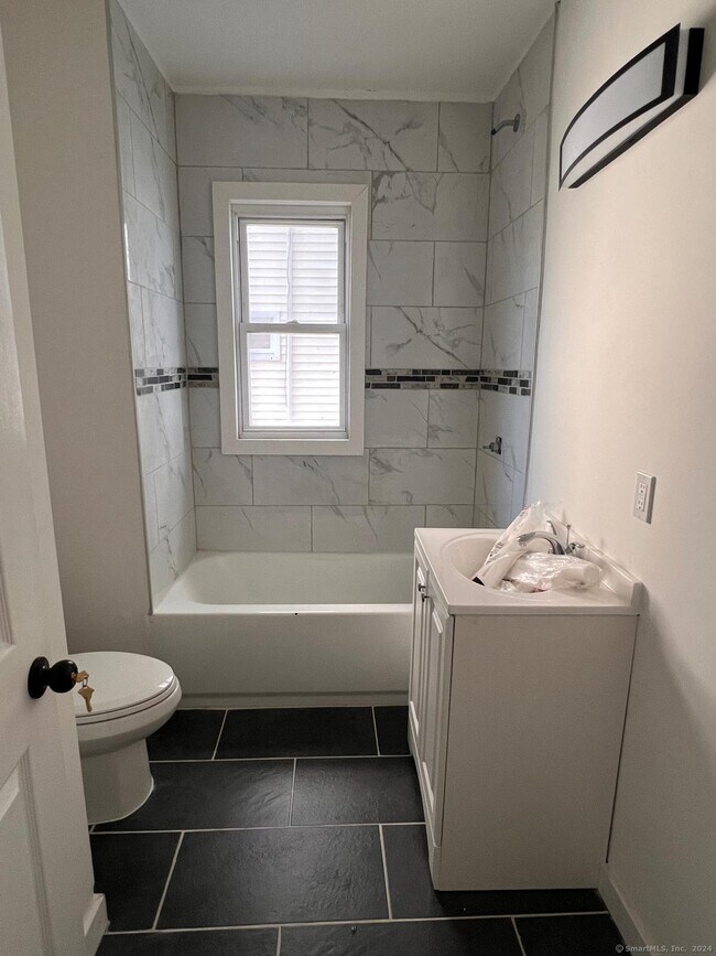 Photo - 33 Marion St Unit 1st Fl.