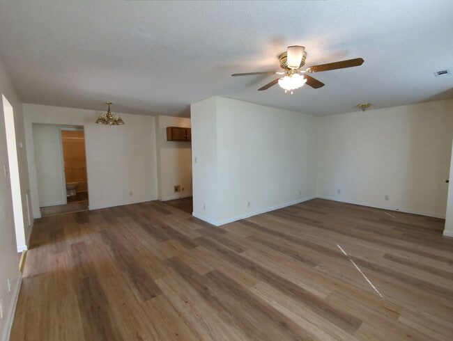 Photo - 69-71 Summerfield Rd Unit 69 Summerfield Rd