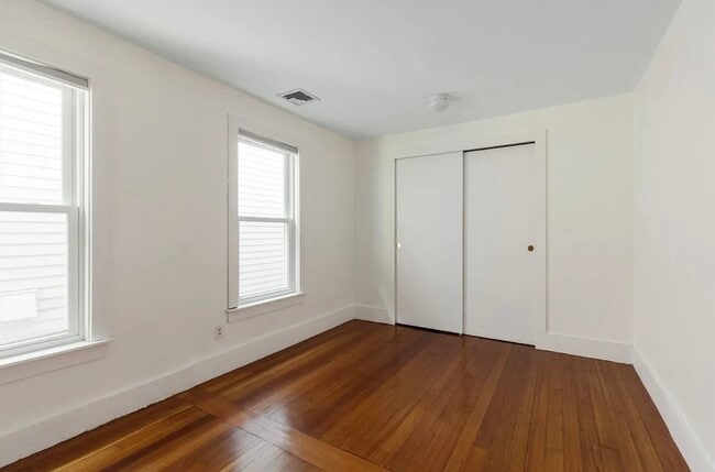 Photo - 21 Florence St Unit 1