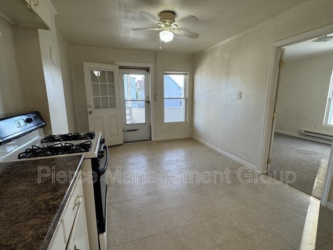 Photo - 529 Massabesic St Unit 3W