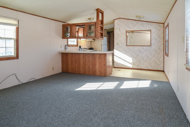 Photo - 5 Hilltop Dr