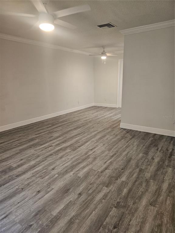 Photo - 1107 Queen Anne Dr