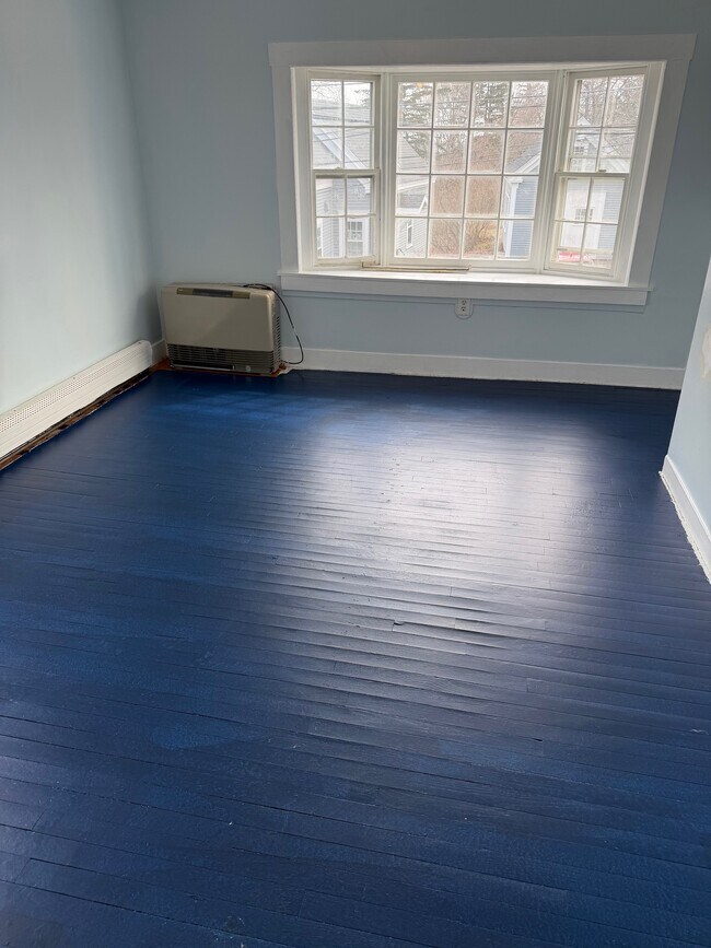 Photo - 10 Somerset Plz Unidad 12-2