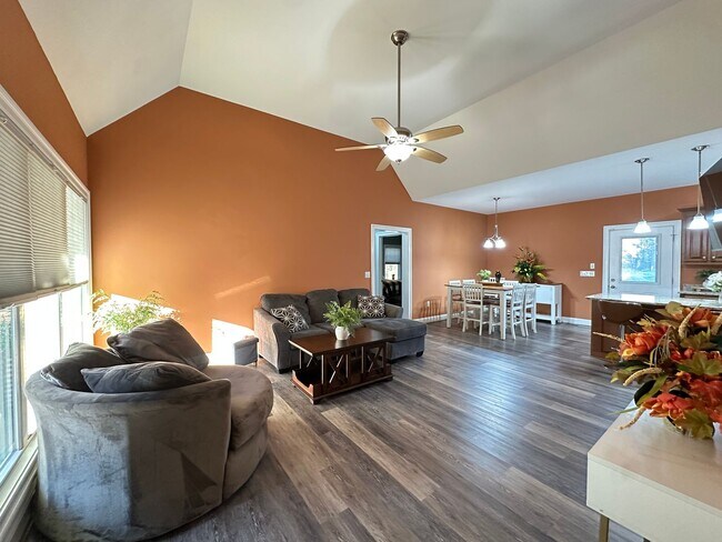 Photo - Lovely Custom Built Home with 2 Car Garage and Lots of Privacy