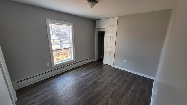 Photo - 142 Bolling Dr