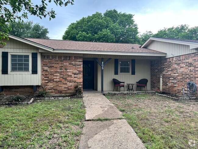 Building Photo - 405 Brenda Dr Rental