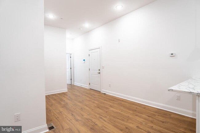 Photo - 653 N Preston St Unit 1