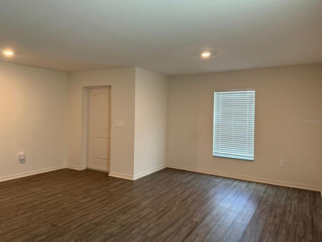 Photo - 2082 S Chamberlain Blvd