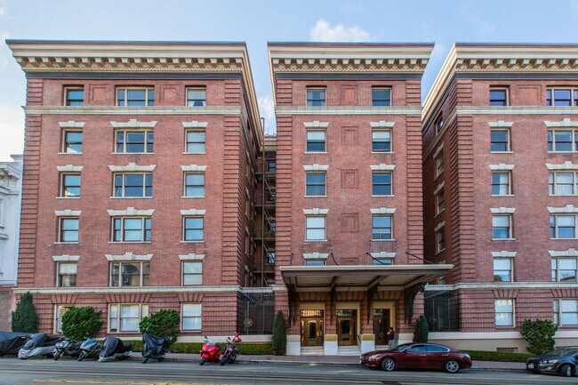 Building Photo - 1369 Hyde