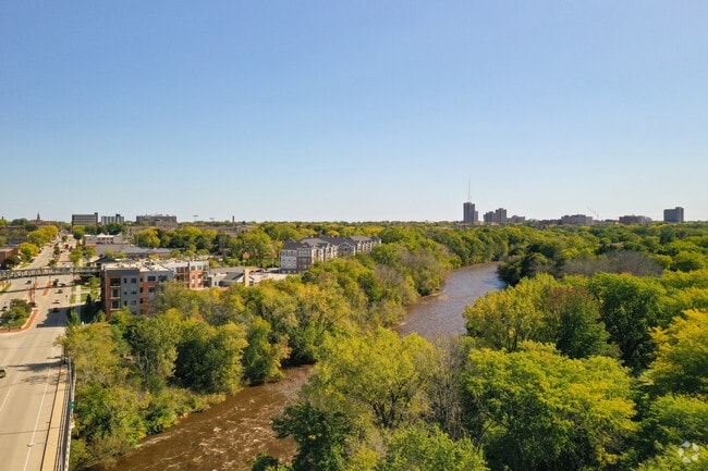 Waterfront - River Rise Apartments