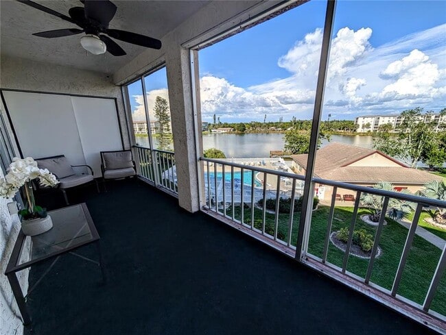 Building Photo - 3963 Lake Bayshore Dr Unit F-414 Rental