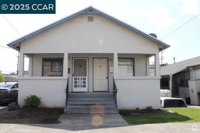 Building Photo - 5918 Alameda Ave Rental