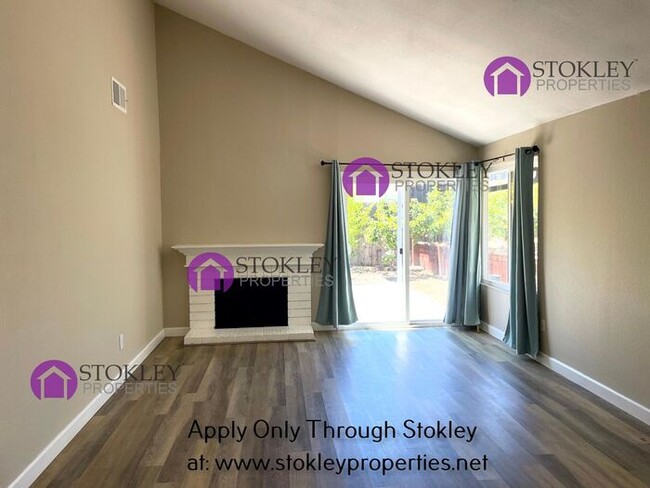 Photo - 717 Coral Ridge Cir