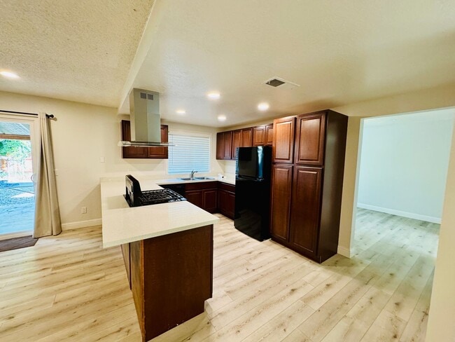 Photo - Beautifully Remodeled 3-Bedroom Home in Prime Los Banos Location!