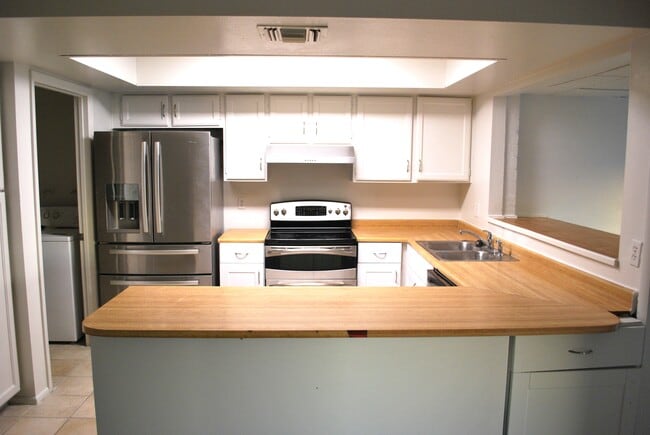 Photo - 2057 W Village Dr