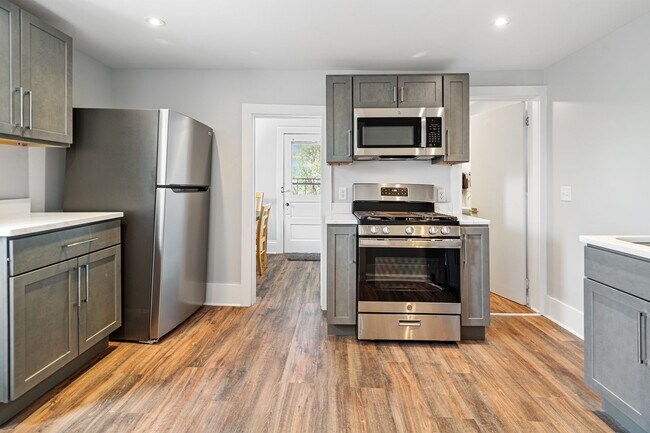 Photo - 202 Stewart Ave Unit 202-3