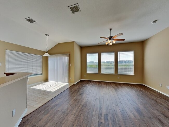 Photo - 645 Chalk Knoll Rd