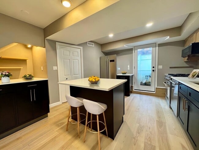 Photo - 91 Bolton St Unit 1