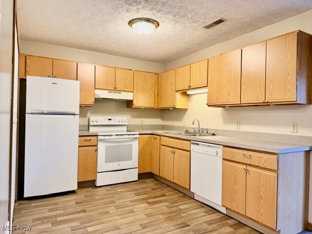 Photo - 1894-1898 Springfield Lake Blvd Unit 205