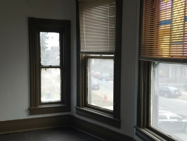 Photo - 878 Prospect Ave Unit Front Upper