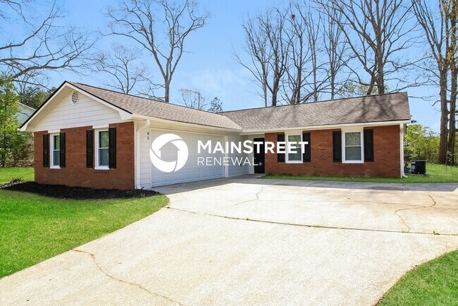 Photo - 3 Bedroom Pet-Friendly Home in Ellenwood, GA with Main Street Renewal