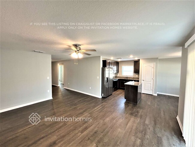 Photo - 6146 Dolostone Dr House