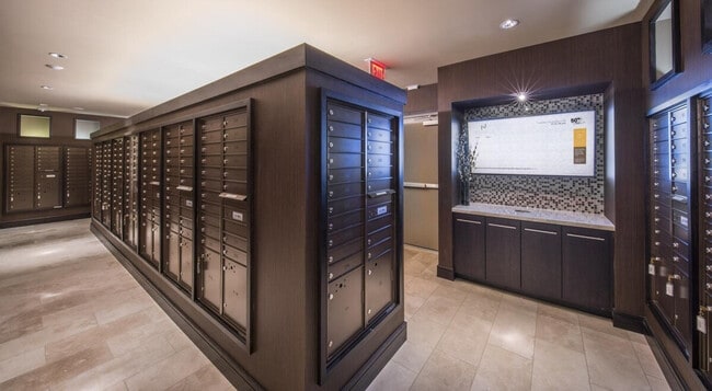 Photo - 7917A Westpark Dr Unidad ID1255366P