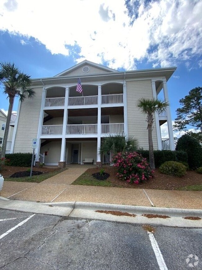 Building Photo - Welcome to this charming 2 bedroom, 2 bath... Unit B124-1 Rental