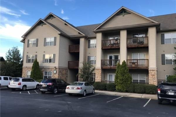 Building - 1311 Harts Ridge Dr Unit 1311