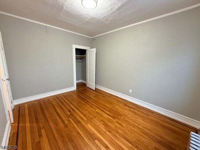 Photo - 17 Elwood Pl Unit 404