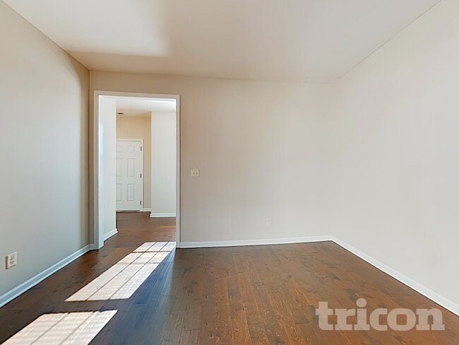 Photo - 192 Carissa Dr