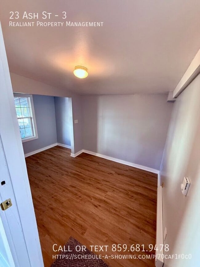 Photo - 23 Ash St Unit 3