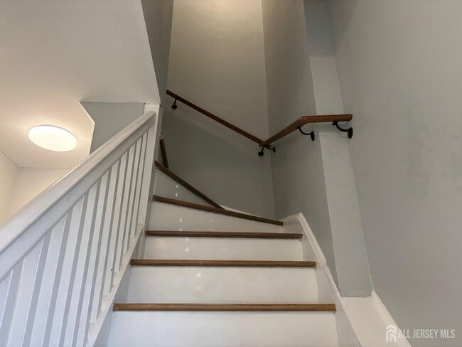 Photo - 456-458 Harrison St Unit 2