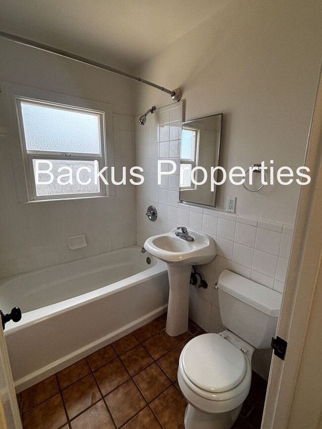 Photo - 155 Archer St Unit A