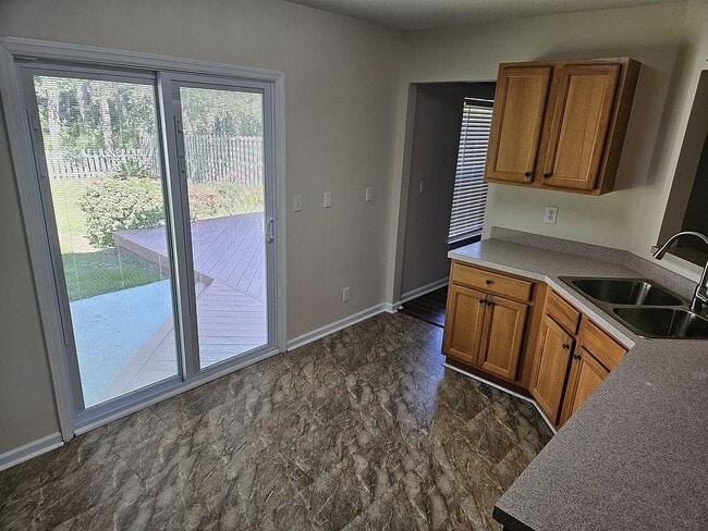 Photo - 133 Penzance Blvd